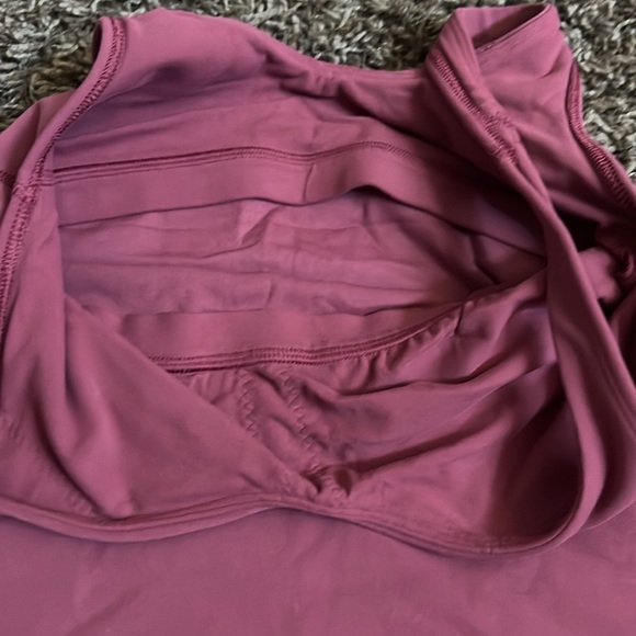 Lululemon Align Tank. Mulled Wine color. Size 4, excellent condition. - Picture 4 of 4